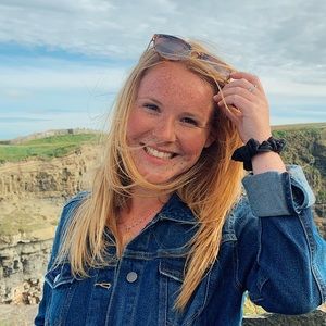 Meet your Posher, Madelaine